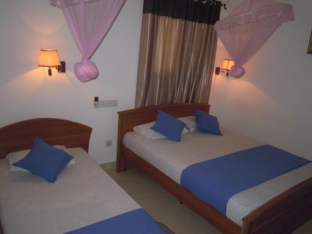Devi Tourist Home Polonnaruwa Eksteriør billede